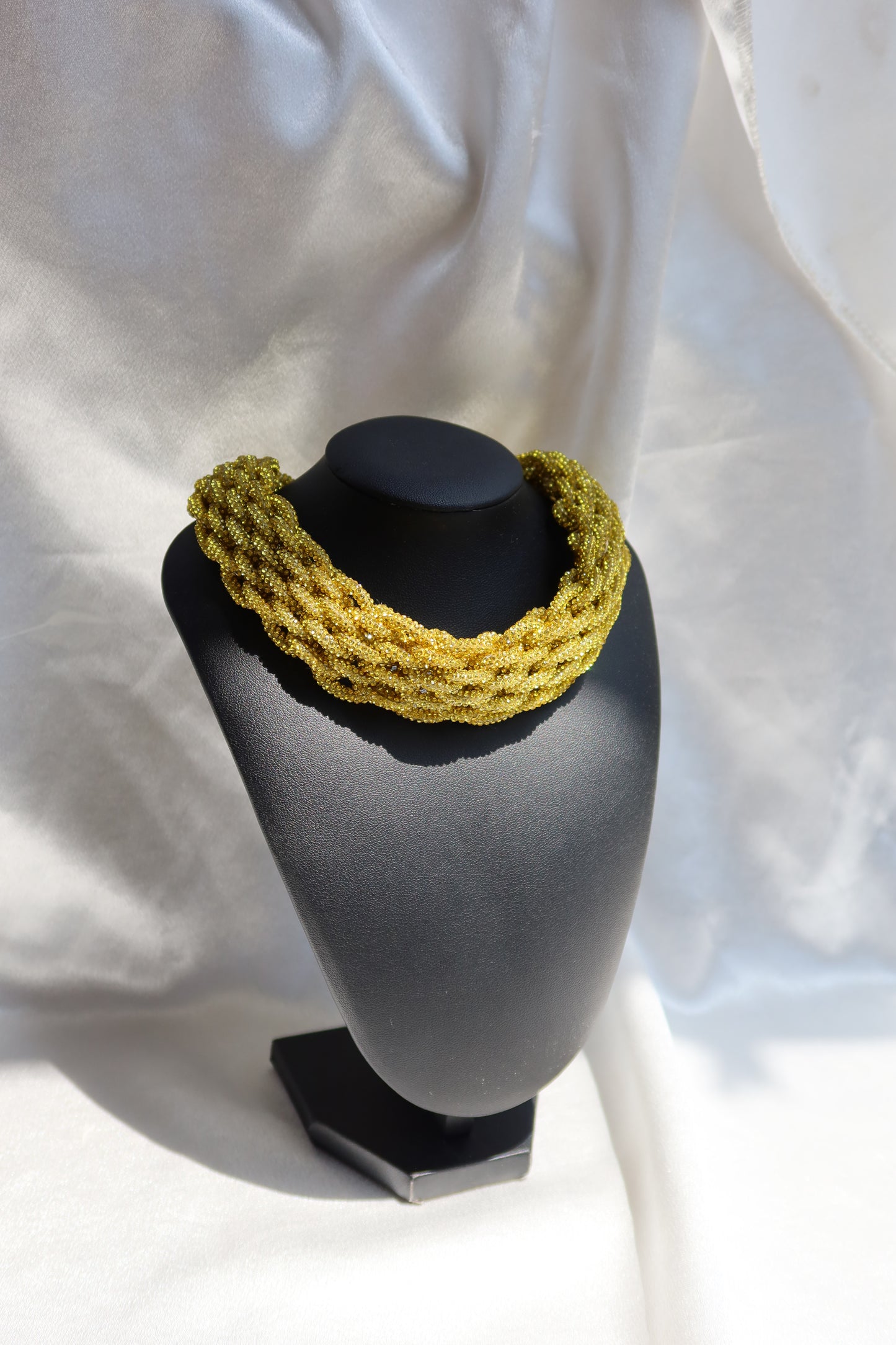 Afrodite Choker